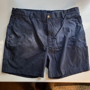 Vineyard Vines Navy Blue Short 7" 38 Waist